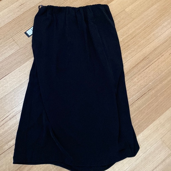 City Chic - Zoey Skirt - Black Long skirt with Elastic Waist - Picture 2 of 7